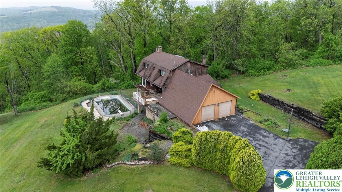 Property Photo: 4664 Steven Lane PA 18088