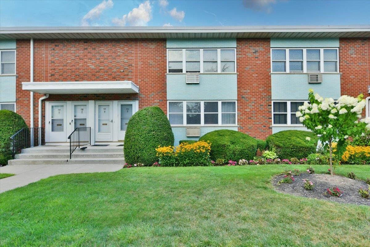 Property Photo:  200 Farber Drive 200  NY 11704 