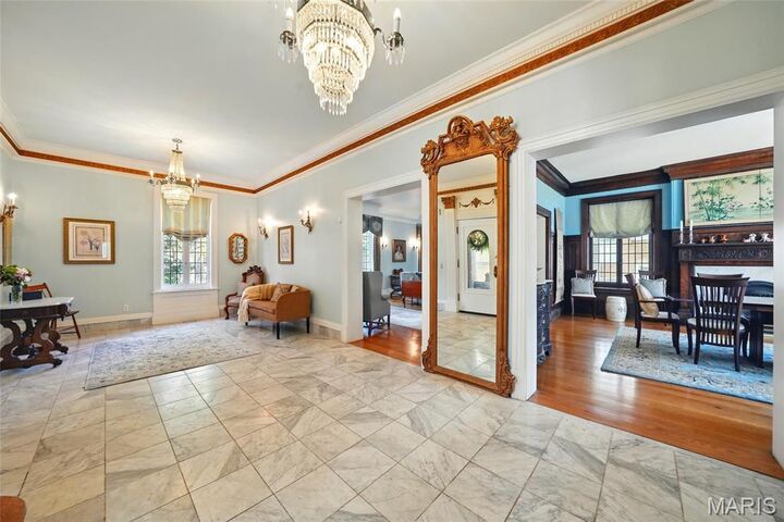 Property Photo:  4386 Westminster Place  MO 63108 