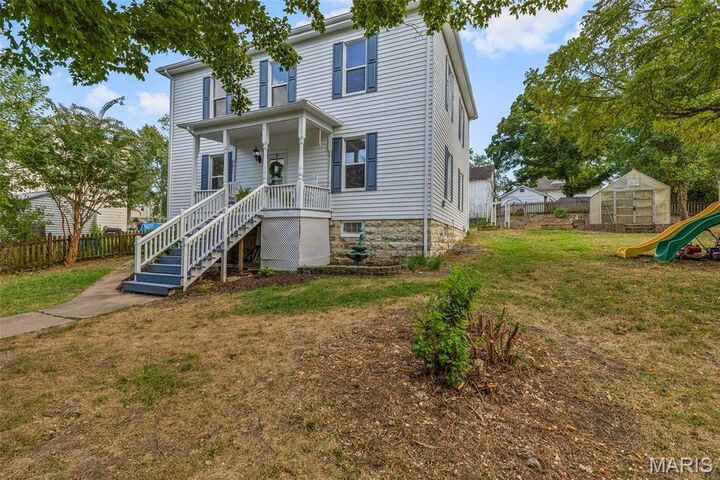 Property Photo: 609 W Clement Street MO 63020