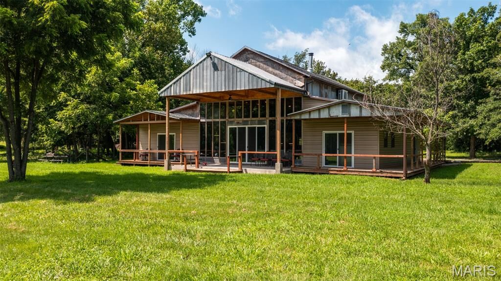 Property Photo:  416 Pfahler Street  IL 62085 