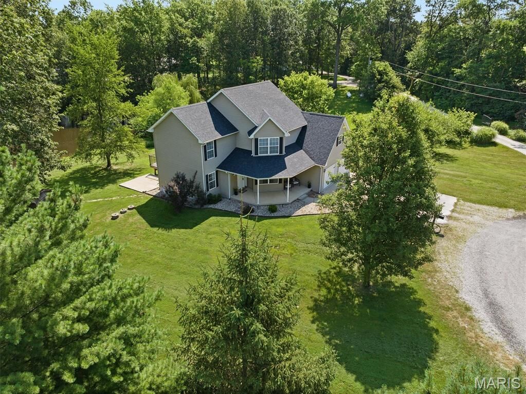 Property Photo:  515 Stevenson Drive  IL 62275 
