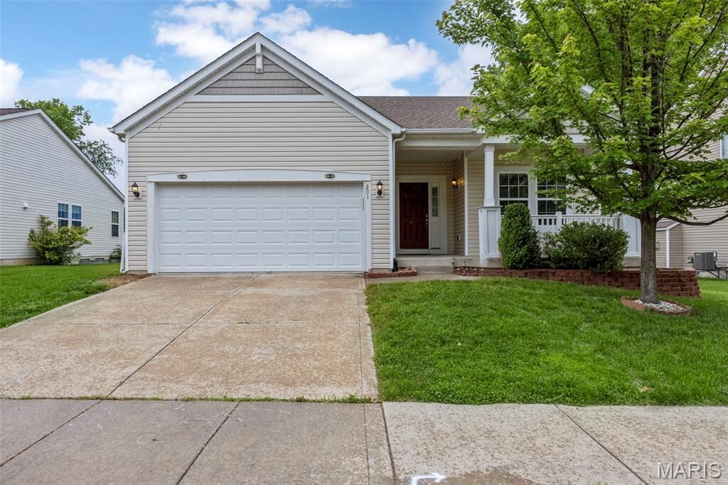 Property Photo: 201 Brighton Park Drive MO 63303