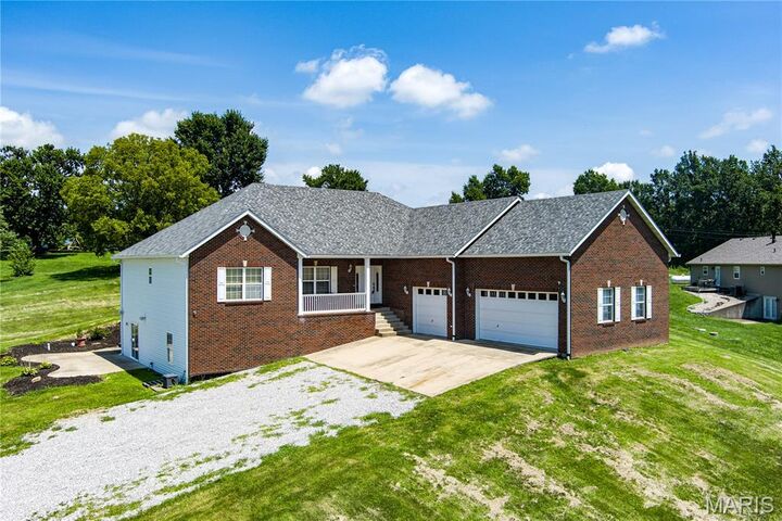 7371 Jerusalem Road  Edwardsville IL 62025 photo