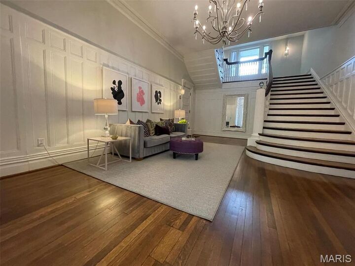 Property Photo:  4969 Pershing Place 1  MO 63108 