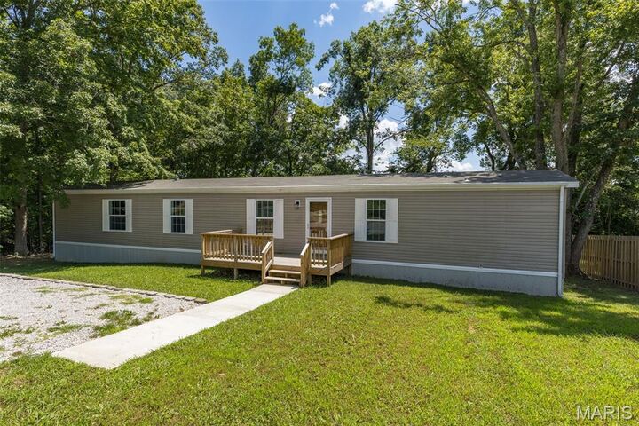 Property Photo:  1530 Lake Drive  MO 63650 