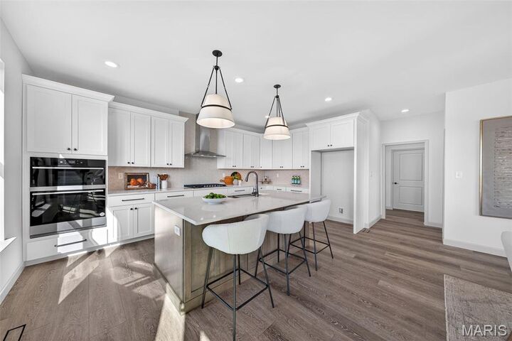 Property Photo:  1 Country House Court  MO 63385 