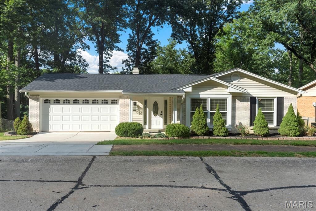 Property Photo:  4951 Trailside Court  MO 63128 