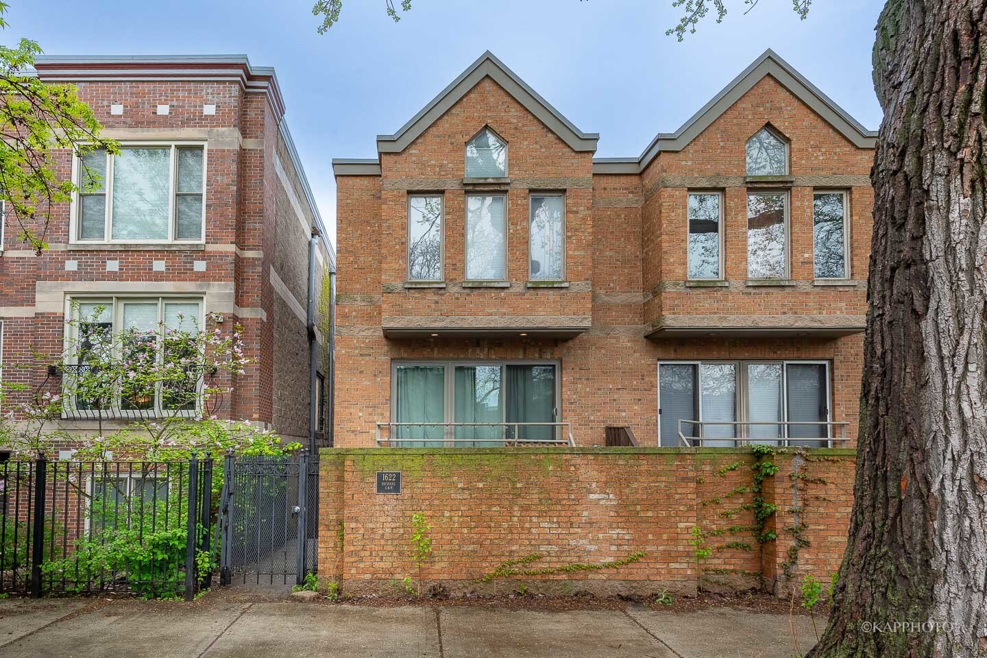 Property Photo: 1622 N Orchard Street G IL 60614