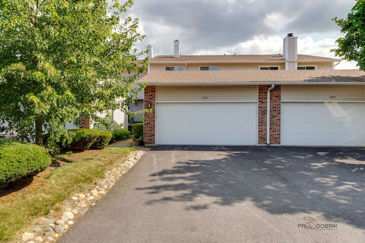 Property Photo: 645 Martin Lane IL 60015