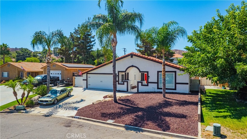30782 Long Point Drive  Canyon Lake CA 92587 photo