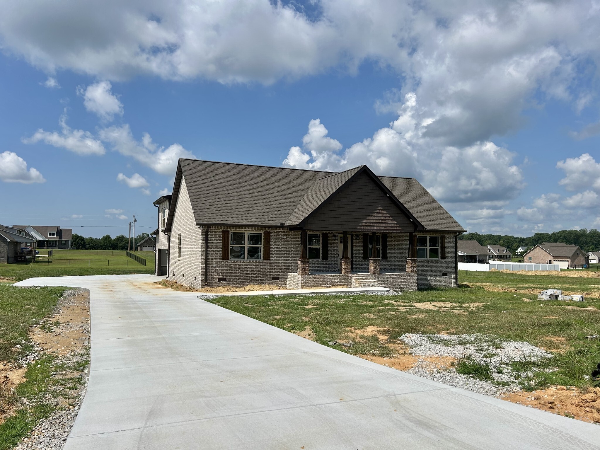 Property Photo: 173 Randall Ln TN 37355