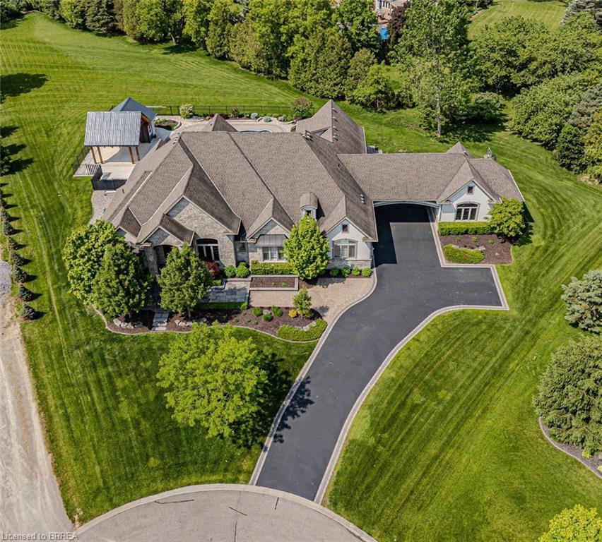 29 Wallace Court  Brantford ON N3T 5L7 photo