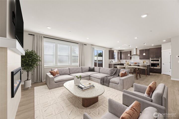 Property Photo: 13549 NE 104th Way 48 WA 98033