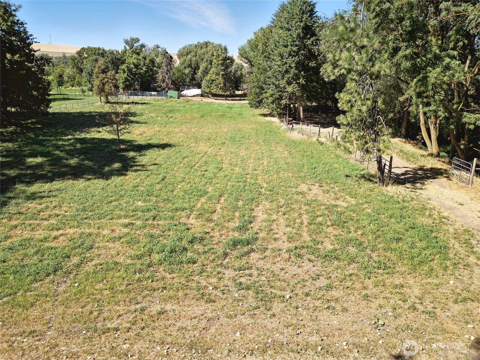 Property Photo:  0 Lot 3 E Sixth Street  WA 99361 