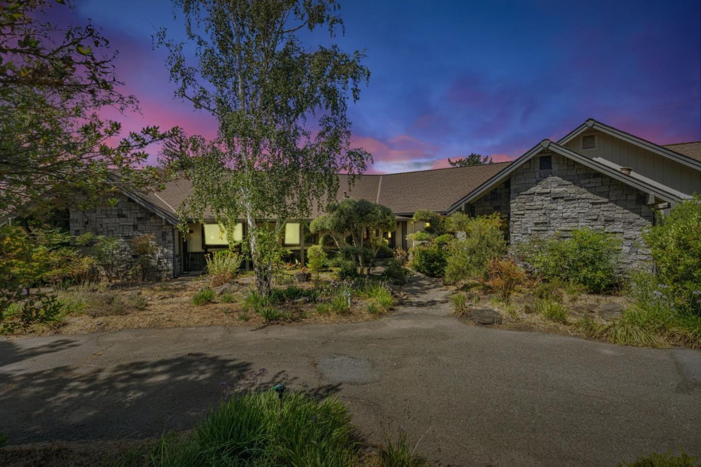 Property Photo: 2000 Oscar Court CA 95020