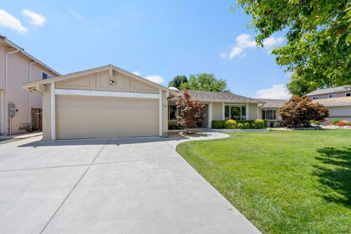 Property Photo:  708 Blackfoot Court  CA 95123 