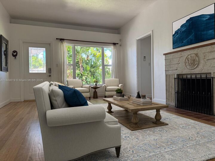 Property Photo: 912 Wallace St FL 33134