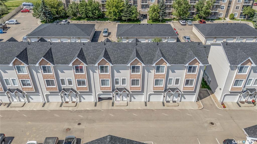 243 Herold Terrace 12  Saskatoon SK S7V 1J6 photo