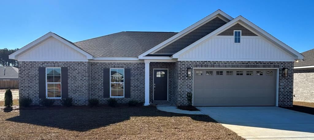 Property Photo:  123 Edgewood Trail  AL 36345 