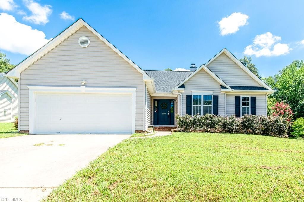 Property Photo: 2017 Gramercy Park Drive NC 27406