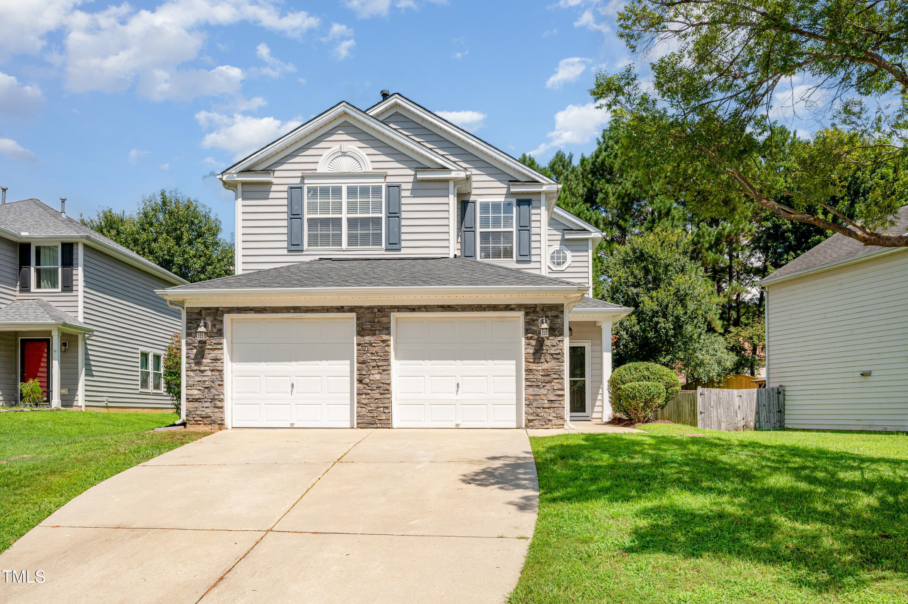 Property Photo: 100 Chalcedony Street NC 27603
