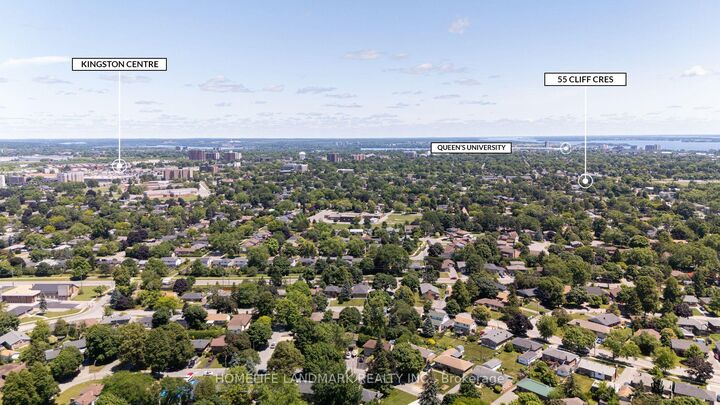 Photo de la propriété:  55 Cliff Crescent  ON K7M 1A9 