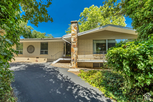 Property Photo: 2342 E Combe Rd S UT 84403