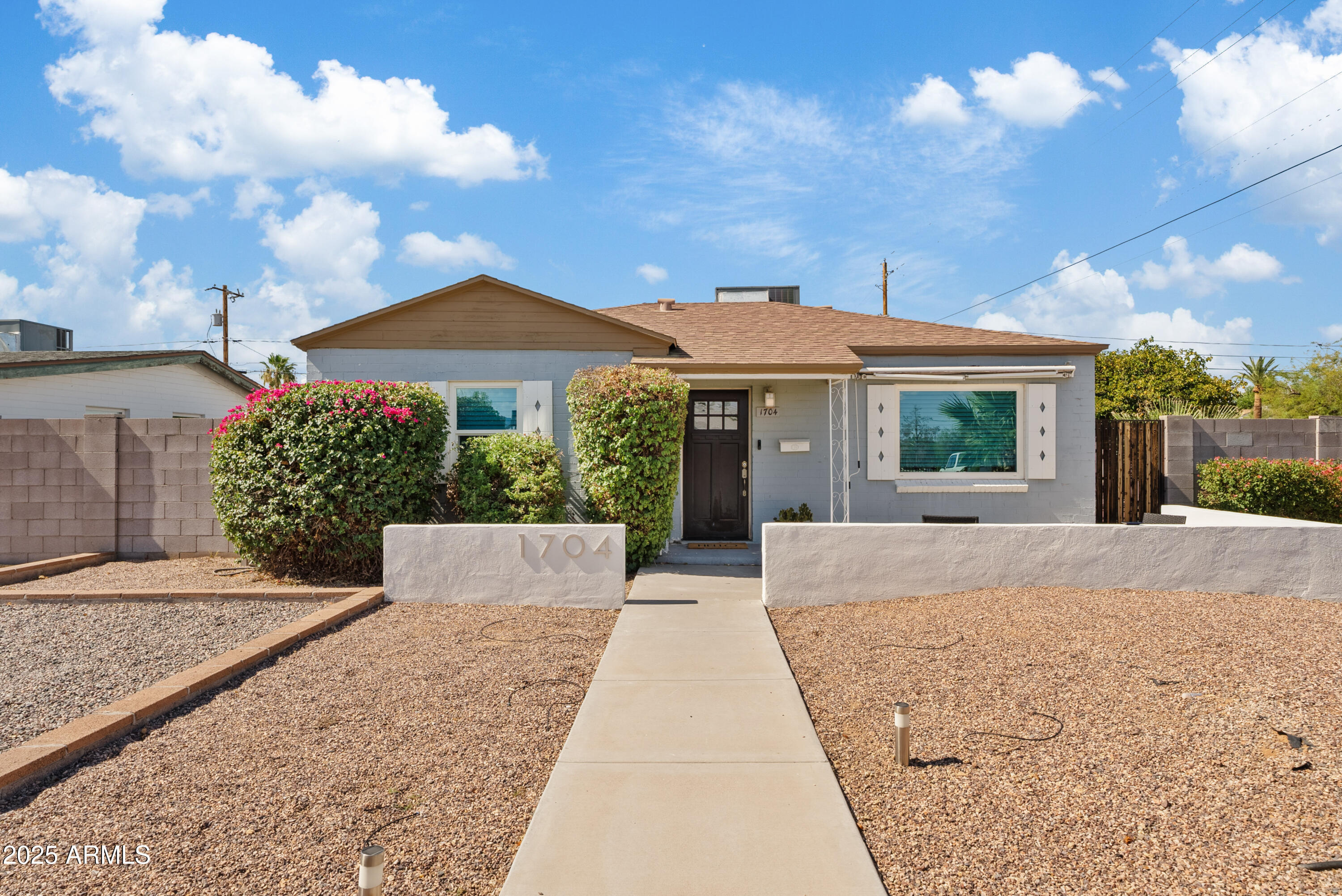 1704 W Roma Avenue  Phoenix AZ 85015 photo