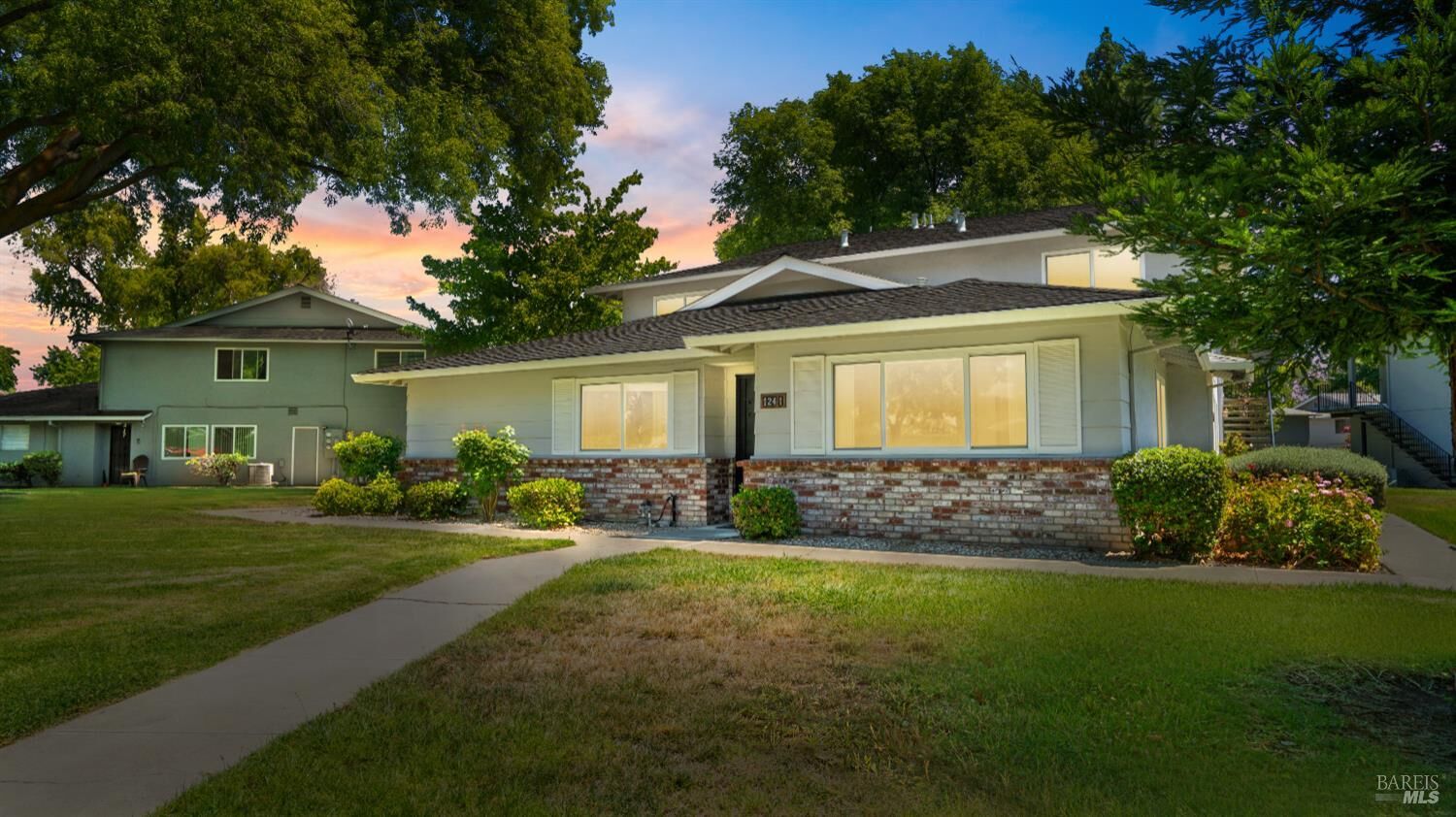 Property Photo:  124 Del Rio Circle 1  CA 95687 