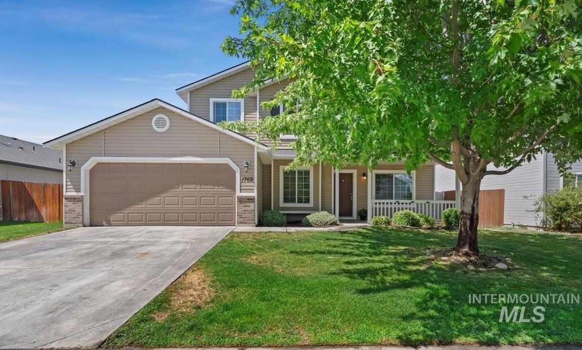 Property Photo: 1762 E Deerhill ID 83642-8173