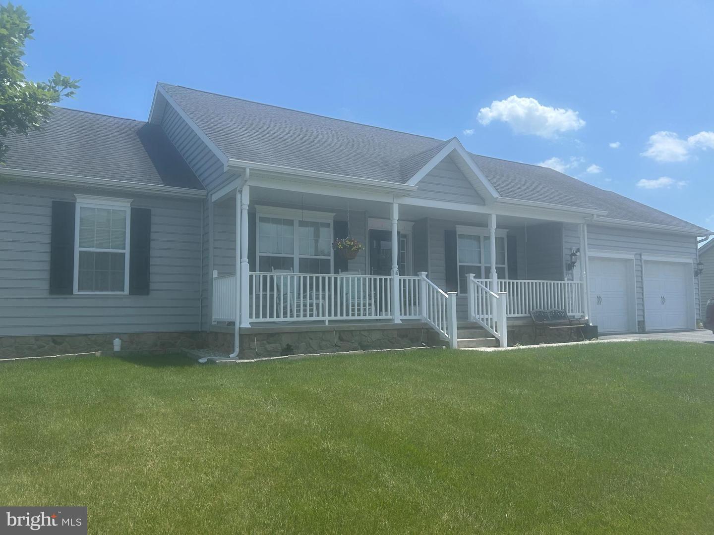 55 Rainbow Drive  Hanover PA 17331 photo