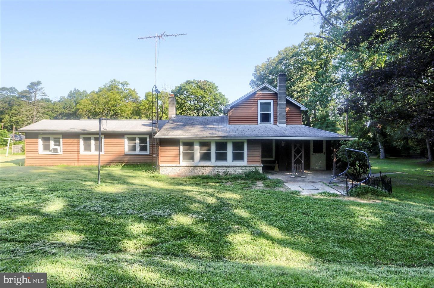 229 Hill Street  Mount Holly Springs PA 17065 photo
