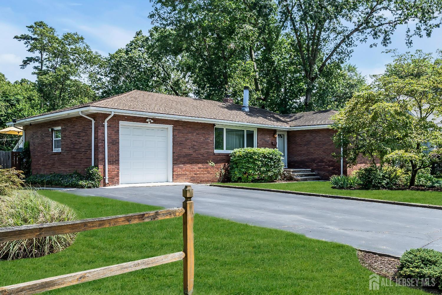 137 Wilson Avenue  Spotswood NJ 08884 photo