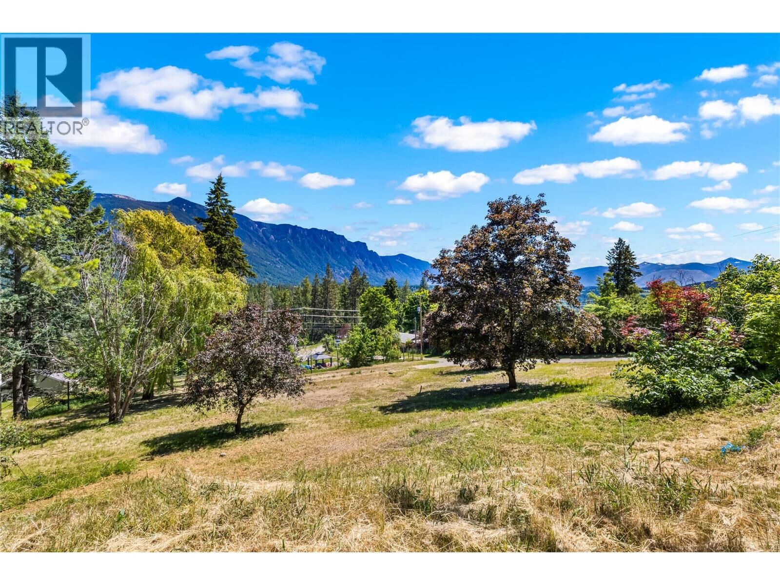 Photo de la propriété:  3930 3 Highway  BC V0B 1K0 