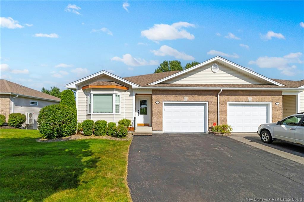 Photo de la propriété: 55 Sarahs Lane NB E3B 0G2