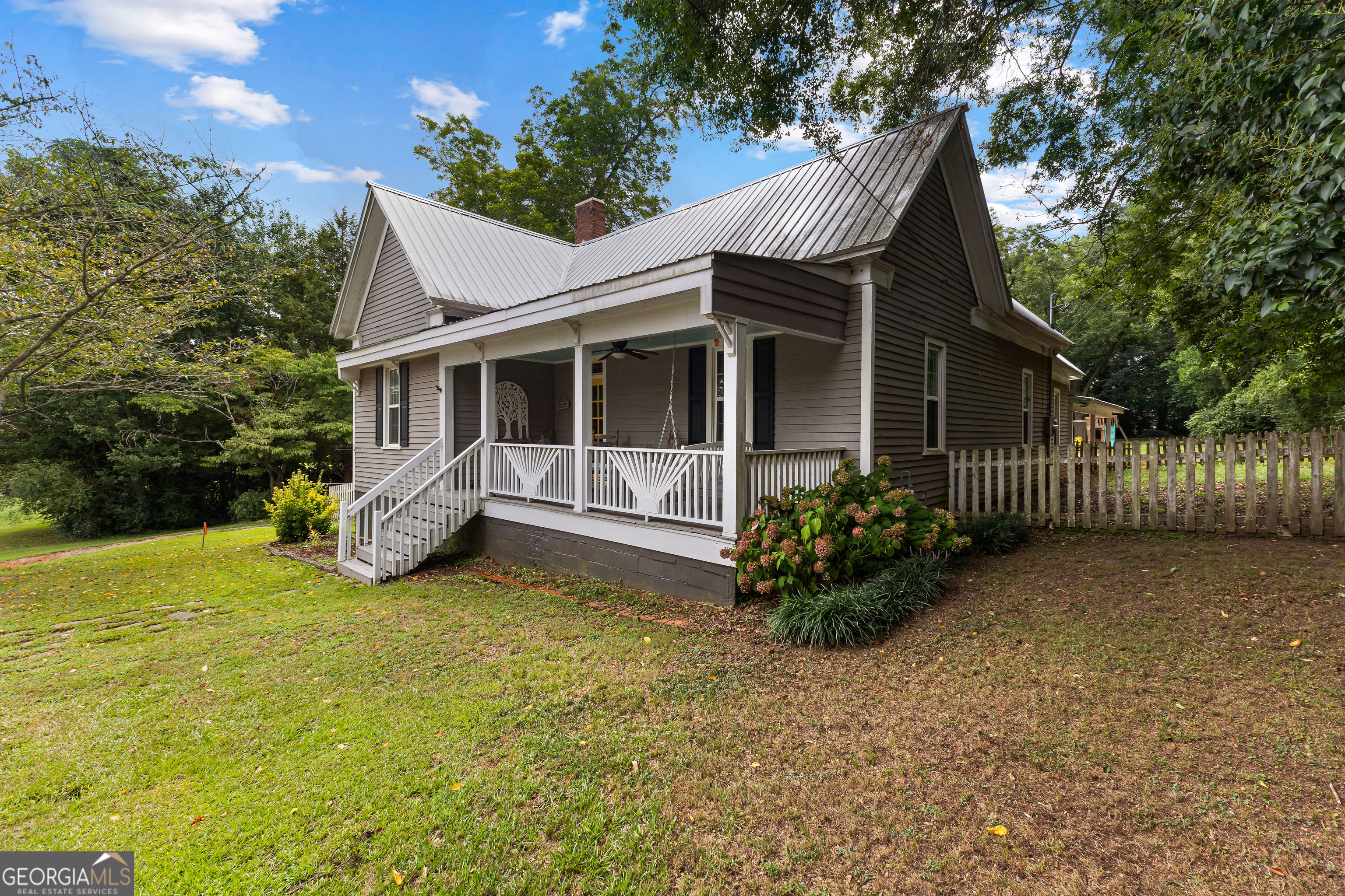 Property Photo: 16156 Barnesville Street GA 30295