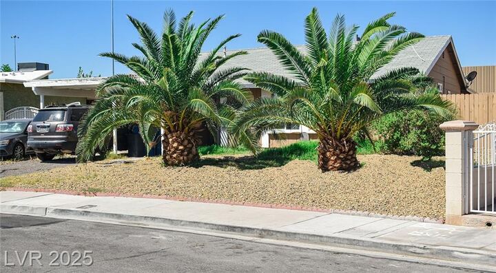 Property Photo:  89 Vallejo Avenue  NV 89110 
