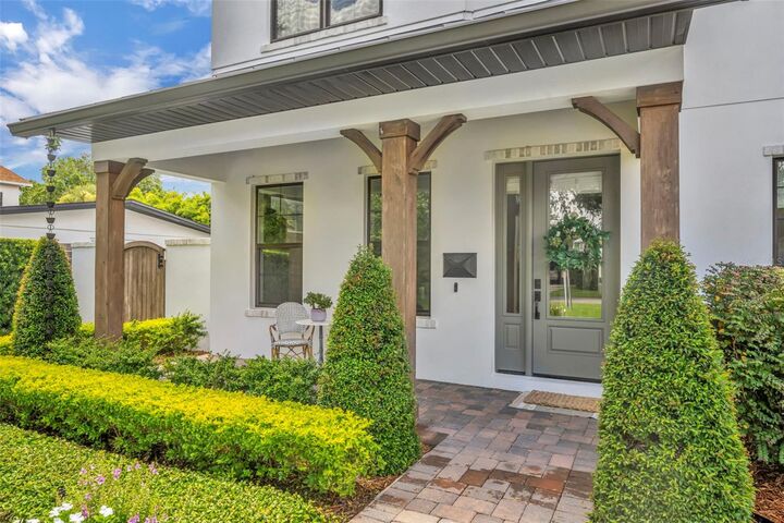 Property Photo:  1752 Chestnut Avenue  FL 32789 