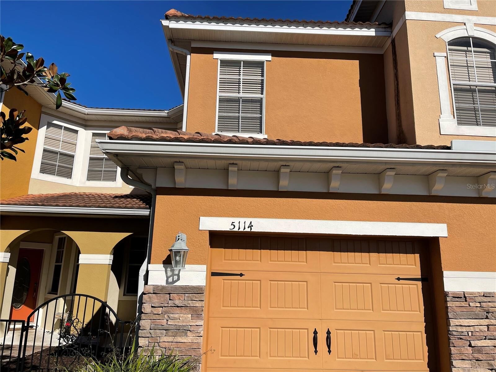 Property Photo: 5114 Fiorella Lane FL 32771