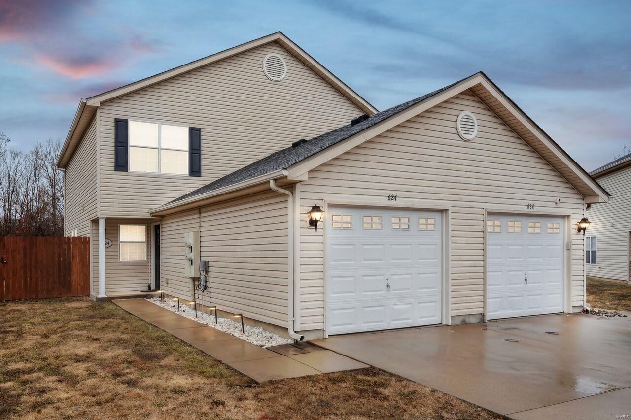 Property Photo: 624 Rock Creek Ct MO 63028