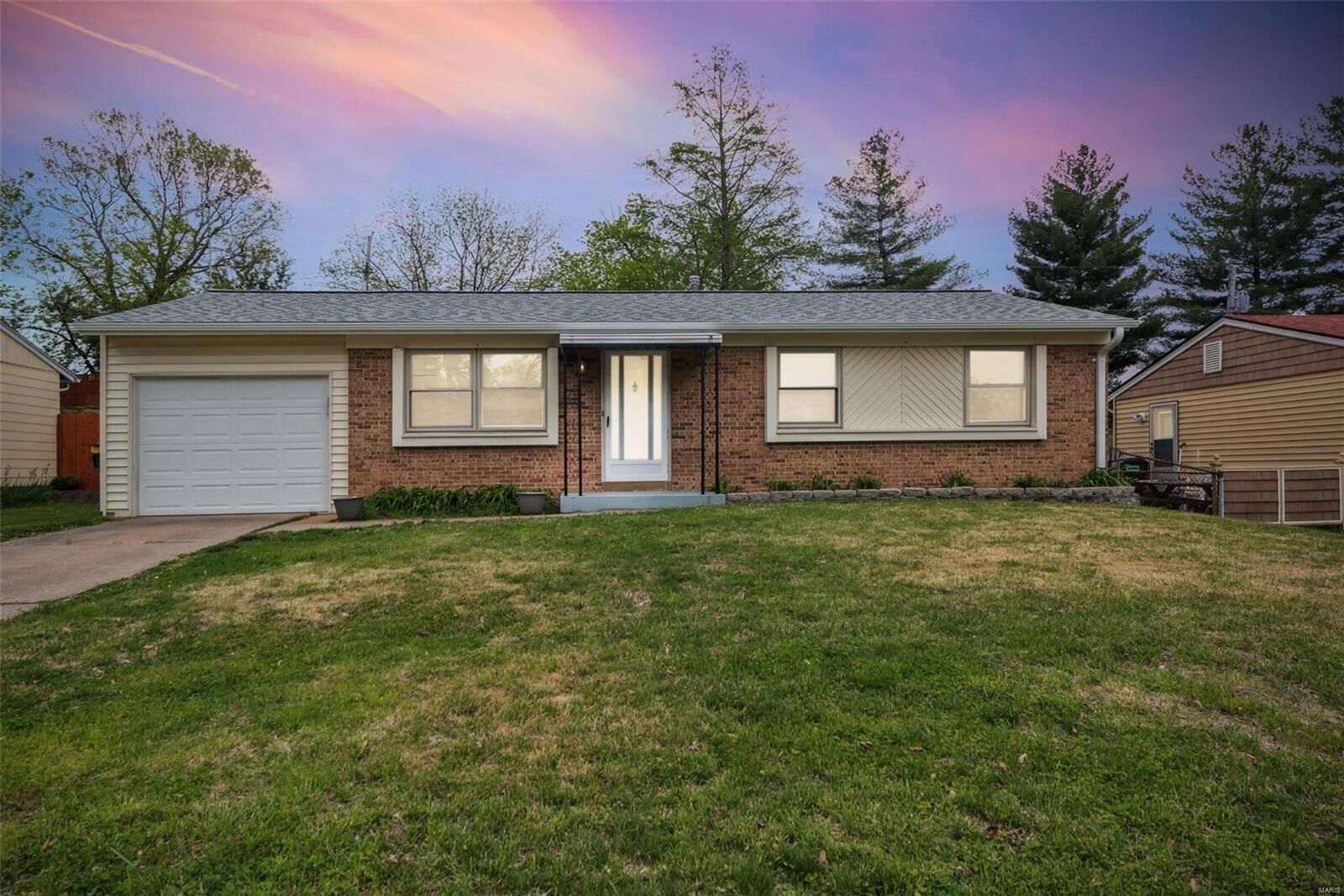 Property Photo:  2842 Radnor Street  MO 63301 