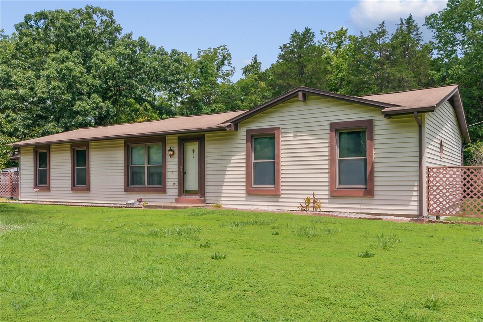 Property Photo:  1 Laura Lane  MO 63028 