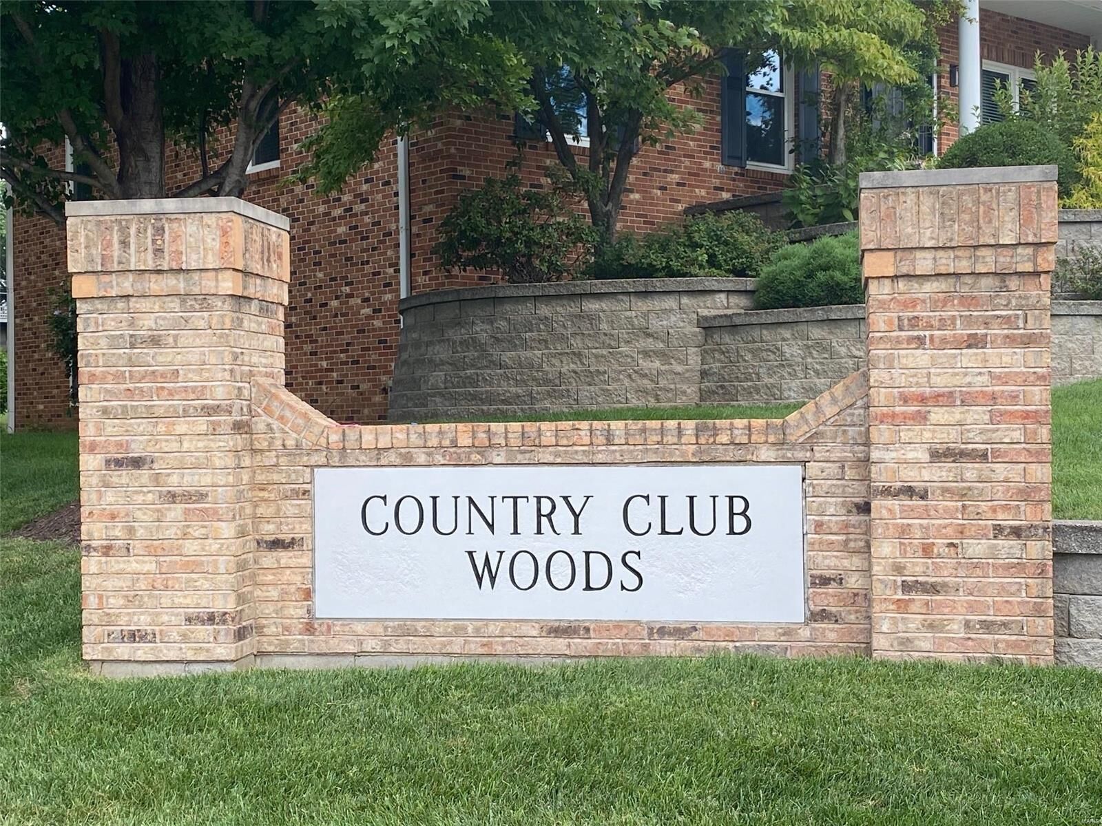 Property Photo: 4 Country Club Road MO 63301