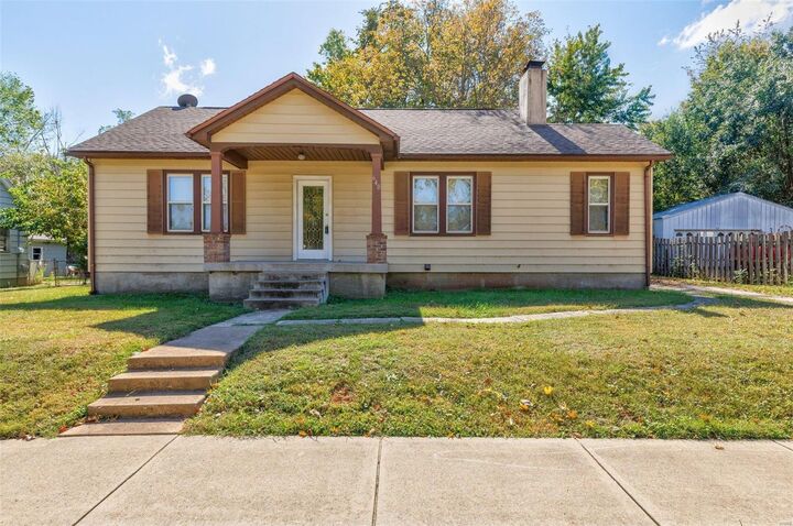 640 Warren  Farmington MO 63640 photo