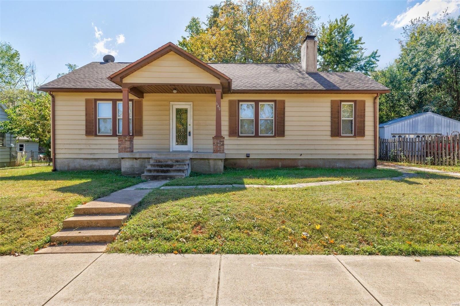 Property Photo: 640 Warren MO 63640
