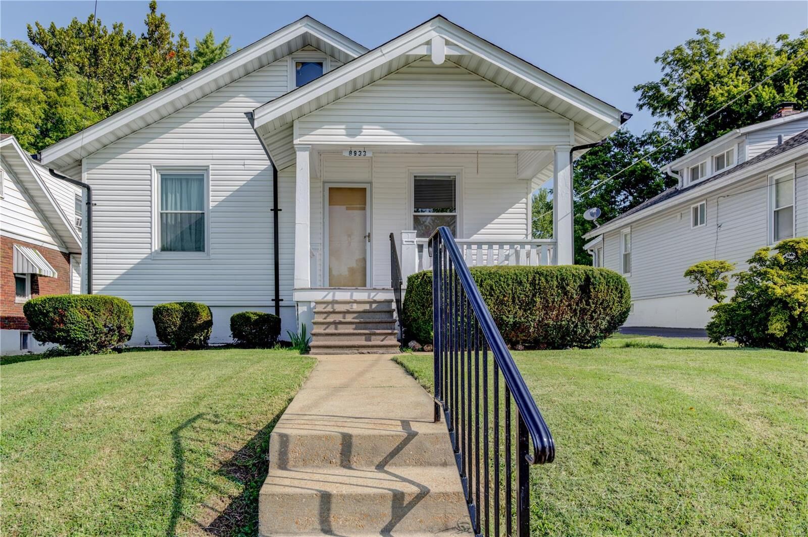 Property Photo: 8933 Argyle Avenue MO 63114