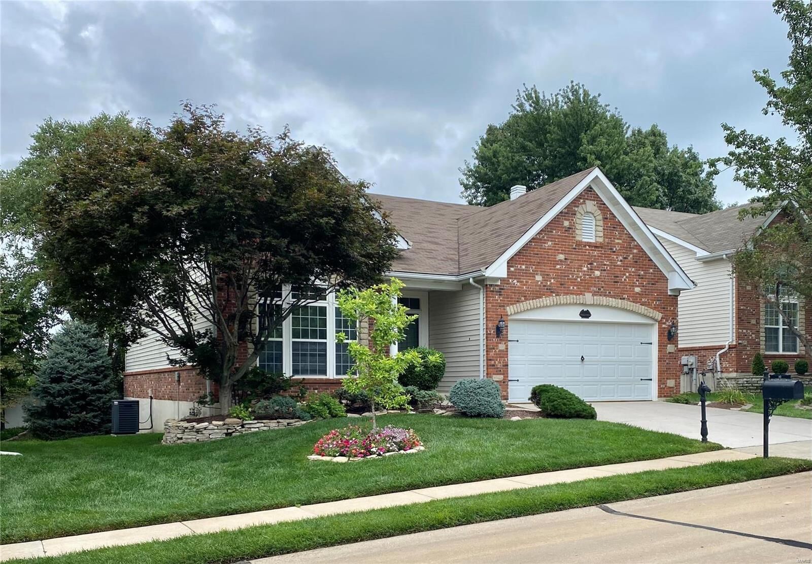 Property Photo: 17 Eagle Cove Lane 9 MO 63303