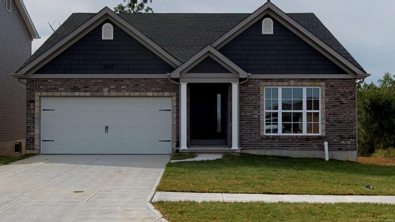 Property Photo: 1050 Providence Way MO 63028