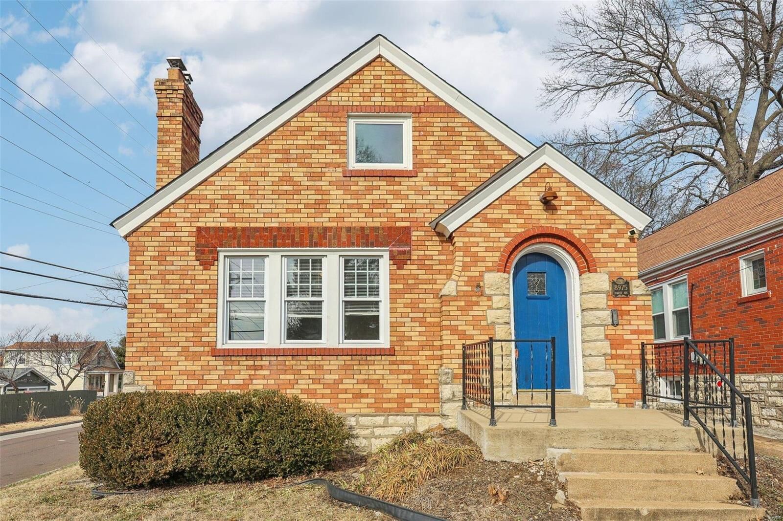 Property Photo: 8975 Forest Avenue MO 63114